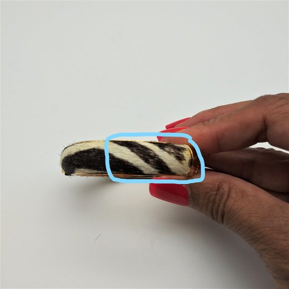 Vince Camuto Zebra Print Call of the Wild Hinged Bangle - Picture 11 of 11